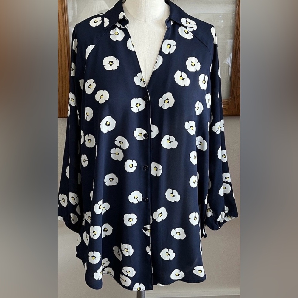 CAbi Navy Go To top. Small. EUC.